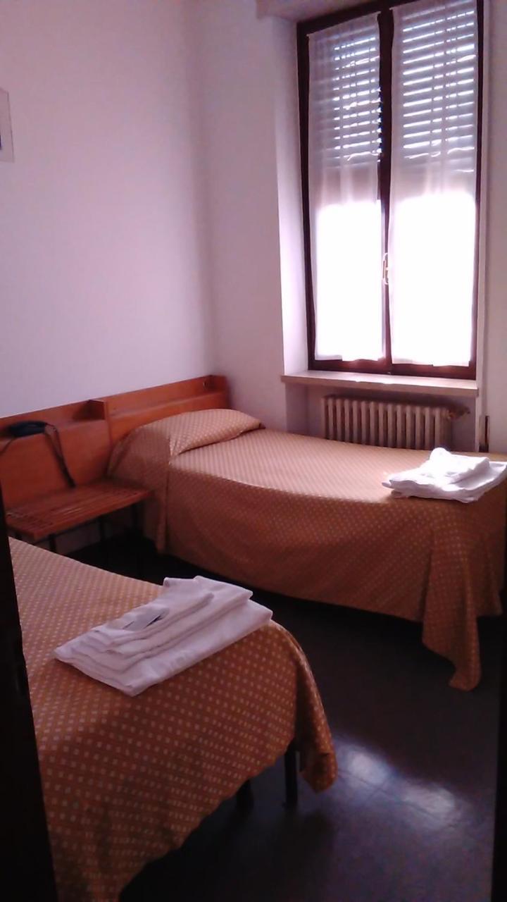 Casa Per Ferie Al Centro Hotel เบลลูโน ภายนอก รูปภาพ